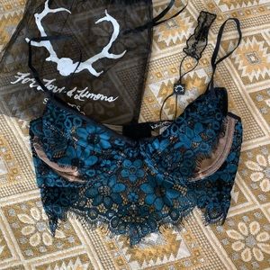 For Love & Lemons Blue Lace //